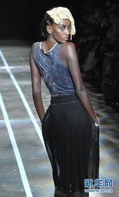 南非模特吃瓜群,社交圈背后的故事与争议