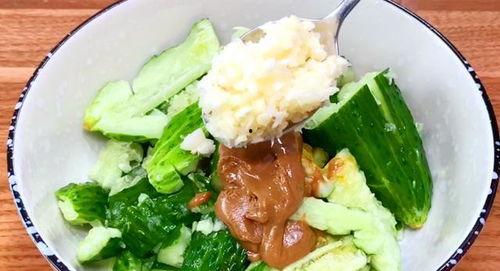 吃瓜辣椒油,夏日消暑神器大揭秘