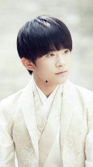 吃瓜烊千玺,青春偶像的多面人生