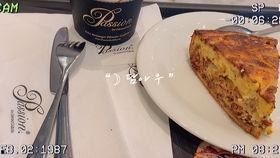 星巴克男女吃瓜