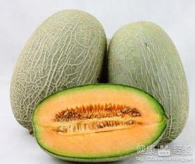 睡前吃哈密瓜第二天呕吐,揭秘睡前食用哈密瓜的潜在风险