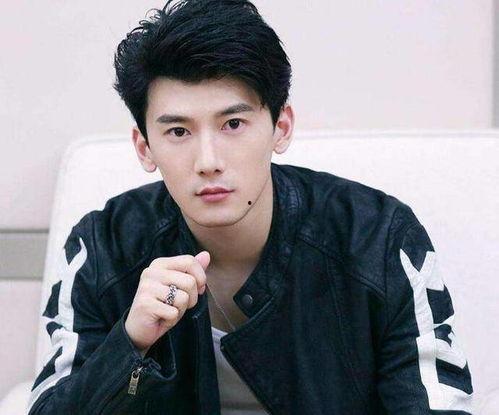 吃瓜刘芮麟,揭秘娱乐圈的“瓜王”传奇