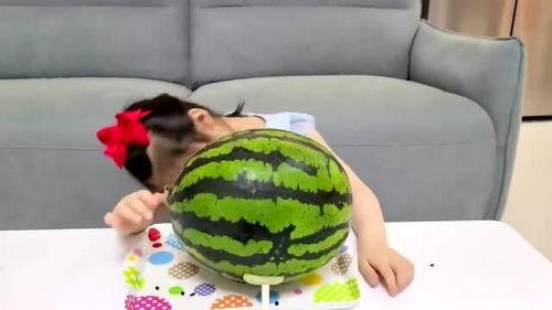 妈妈吃各种水果瓜,缤纷瓜果的甜蜜生活